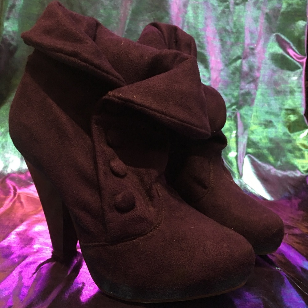 Plum booties